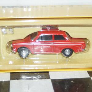 Vanguards corgi ford cortina mki london transport va07308 1:43