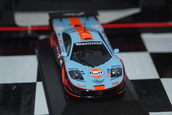 Minichamps mclaren f1 gtr #2 fia gt 1997 1:43 diecast 530 174302 ltd