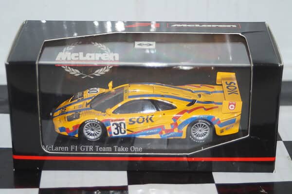 Minichamps mclaren f1 gtr #53 lemans 2000 1:43 diecast 533 204330 ltd