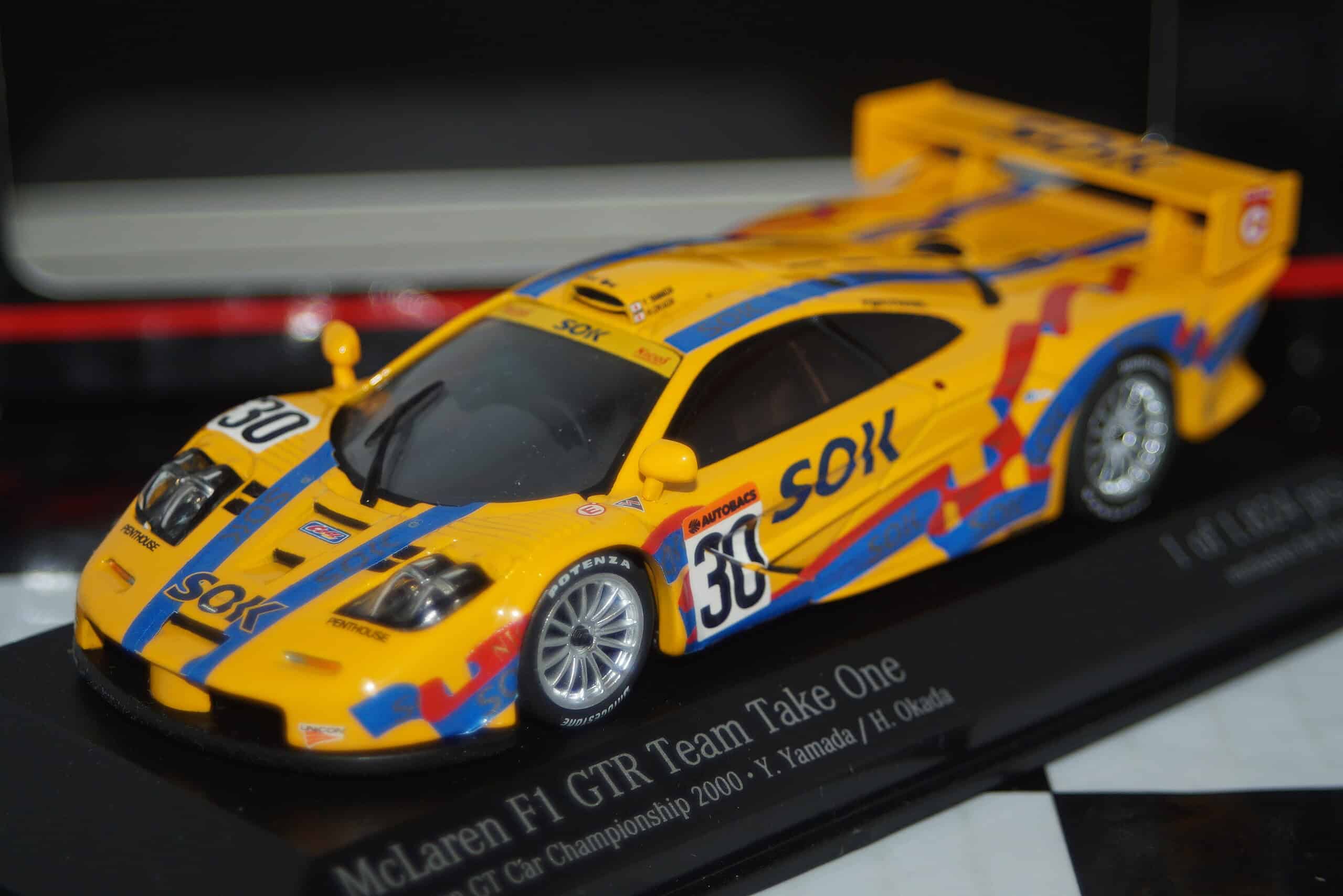 Minichamps mclaren f1 gtr jgtc 2000 1:43 diecast 533 204330 ltd