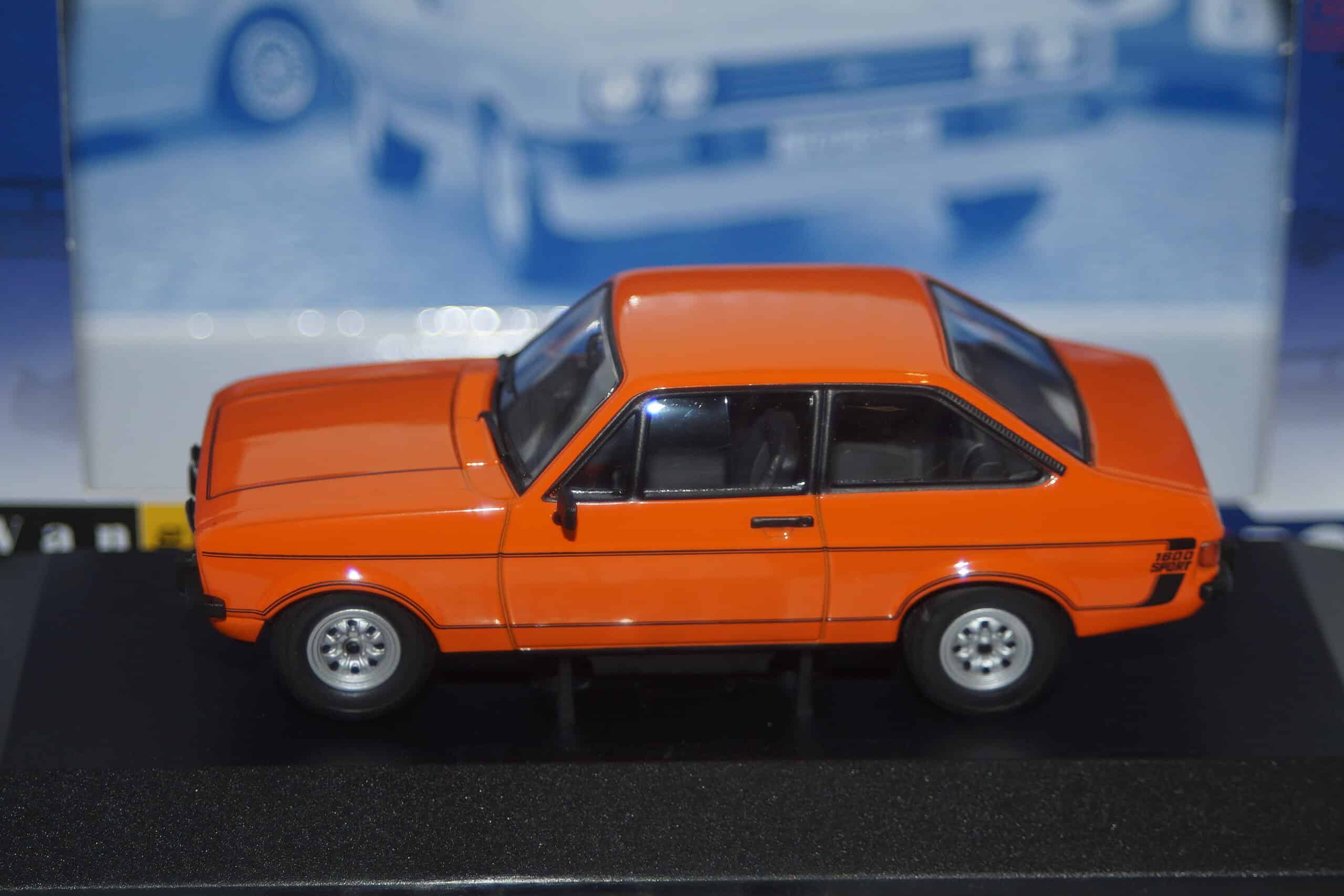 Vanguards corgi ford escort mk2 1600 sport orange 1/43 ref va12617