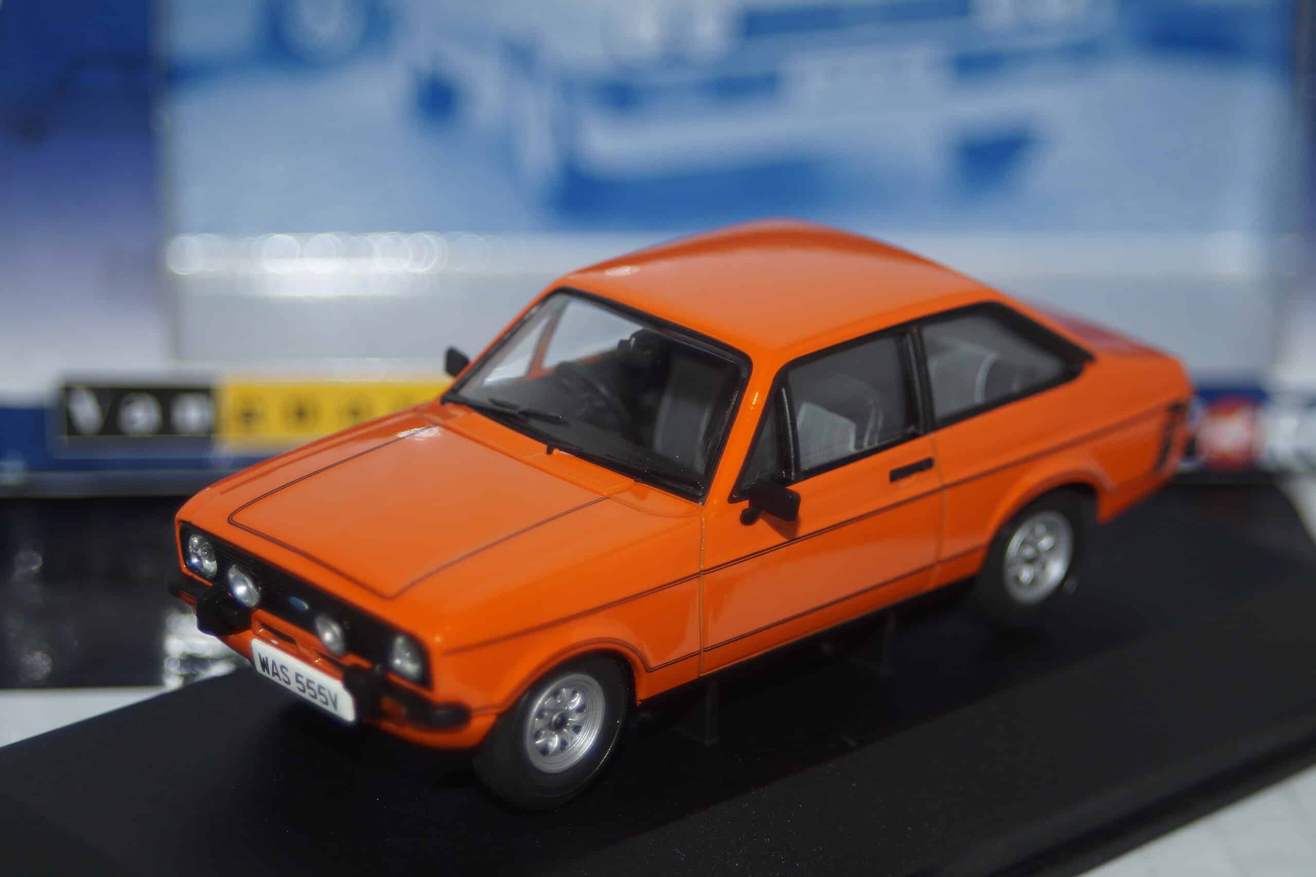 Vanguards corgi ford escort mk2 1600 sport orange 1/43 ref va12617