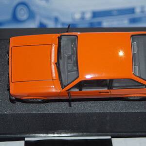 Vanguards corgi ford escort mk2 1600 sport orange 1/43 ref va12617