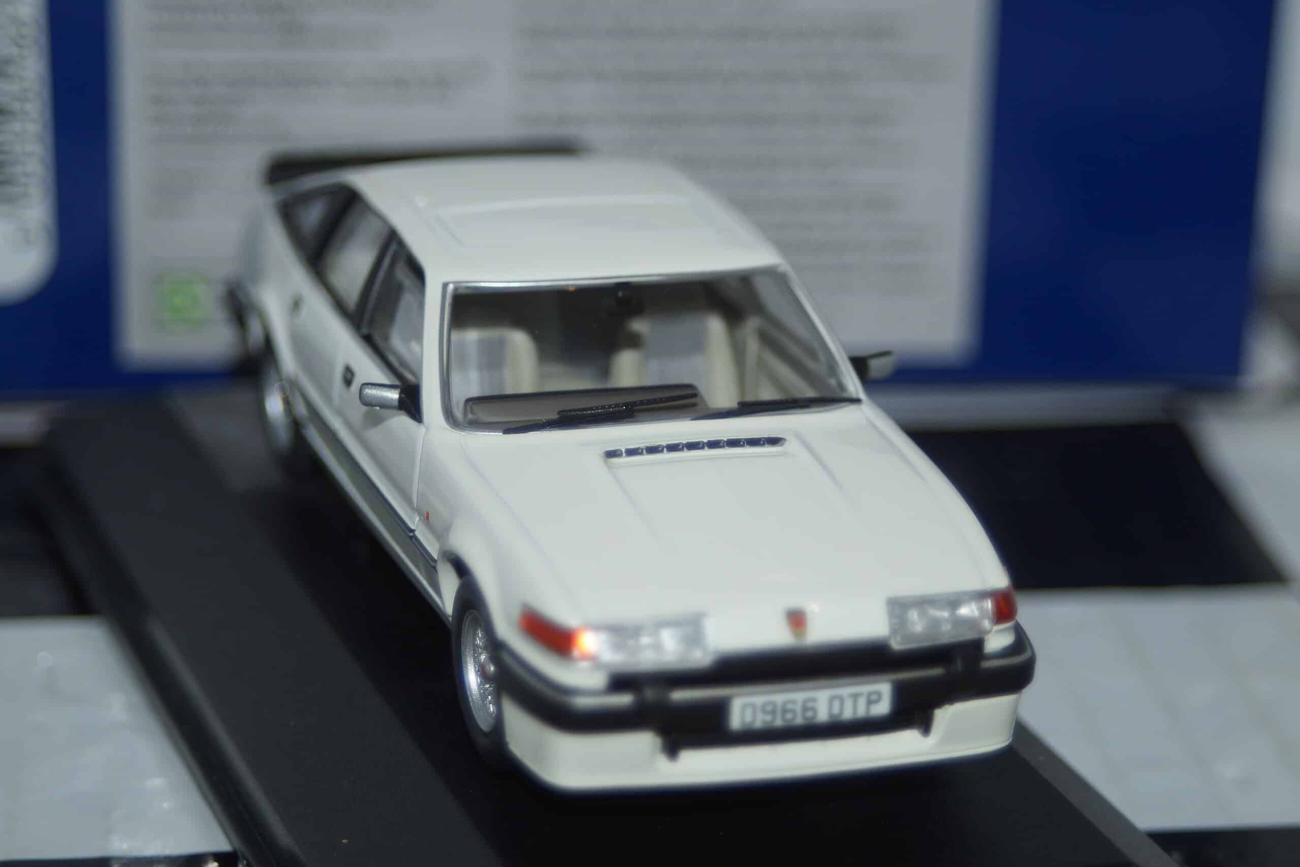 Corgi vanguards rover sd1 vitesse white va09014 1:43