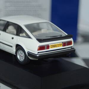 Corgi vanguards rover sd1 vitesse white va09014 1:43