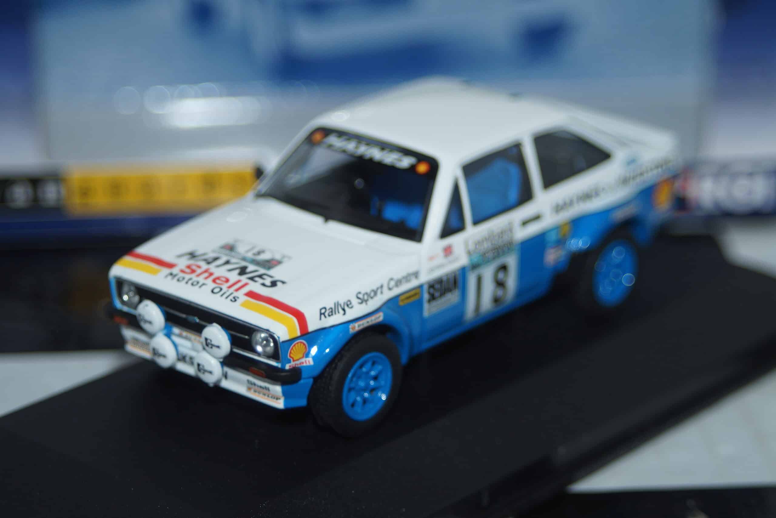 Corgi vanguards ford escort mk2 rs1800 1979 lombard rally va12610 1:43