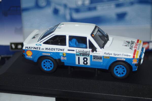 Corgi vanguards ford escort mk2 rs1800 1979 lombard rally va12610 1:43