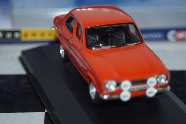Corgi vanguards ford escort mk1 mexico red ref  va09523 1:43