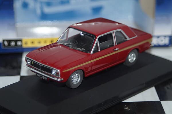 Vanguards ford cortina mk2 twin cam (lotus) va04117 1:43