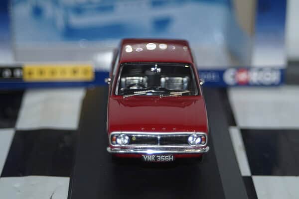 Vanguards ford cortina mk2 twin cam (lotus) va04117 1:43