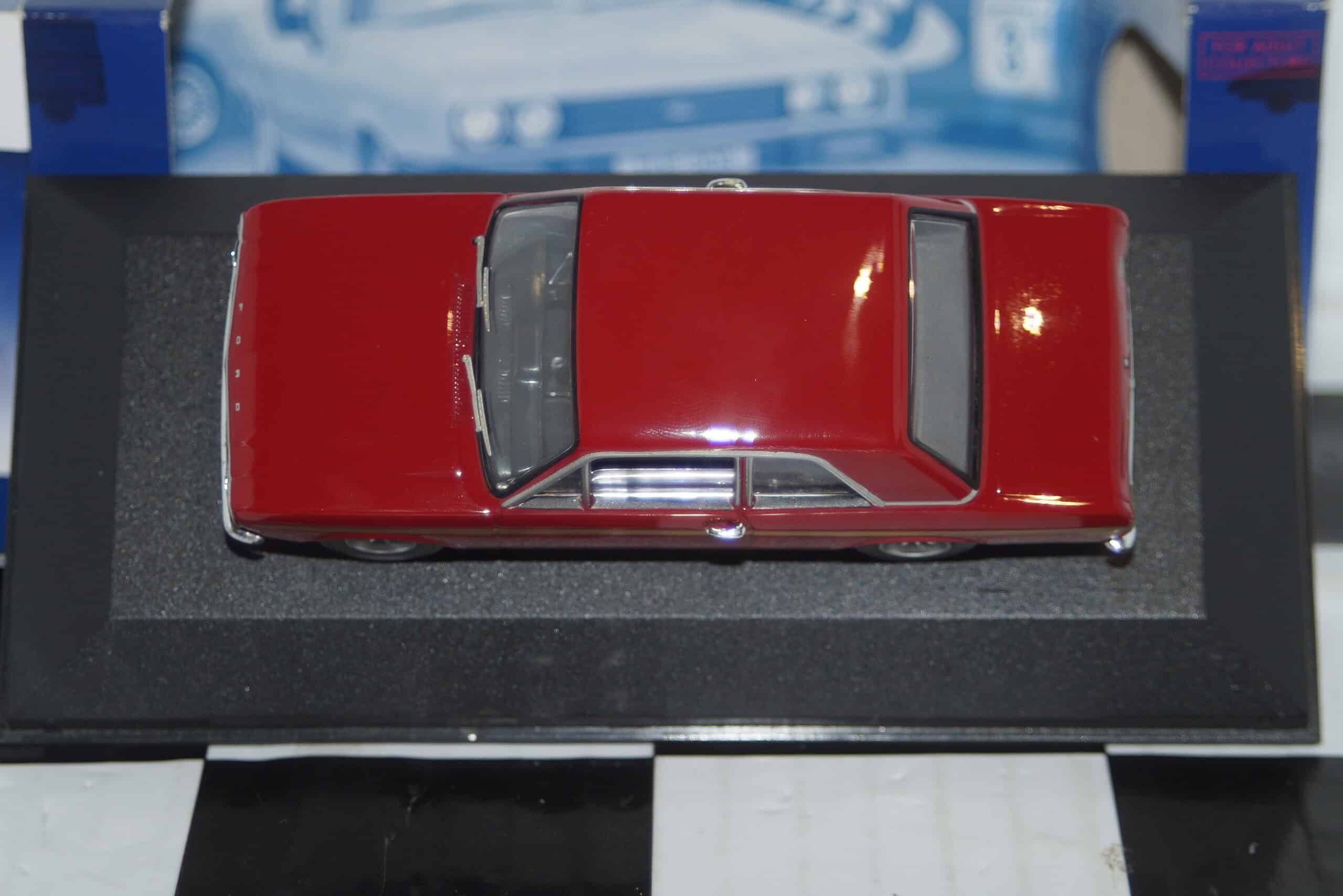 Vanguards ford cortina mk2 twin cam (lotus) va04117 1:43