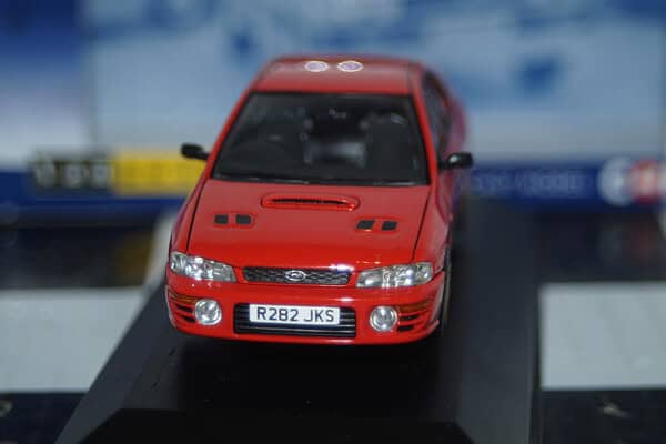 Vanguards subaru impreza turbo (uk type d) va12103 1:43 scale