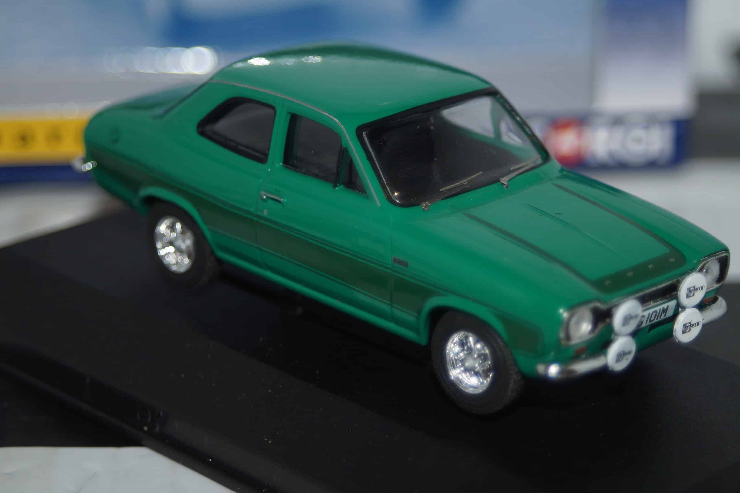 Corgi vanguards ford escort mk1 rs2000 modena green ref va09522 1:43