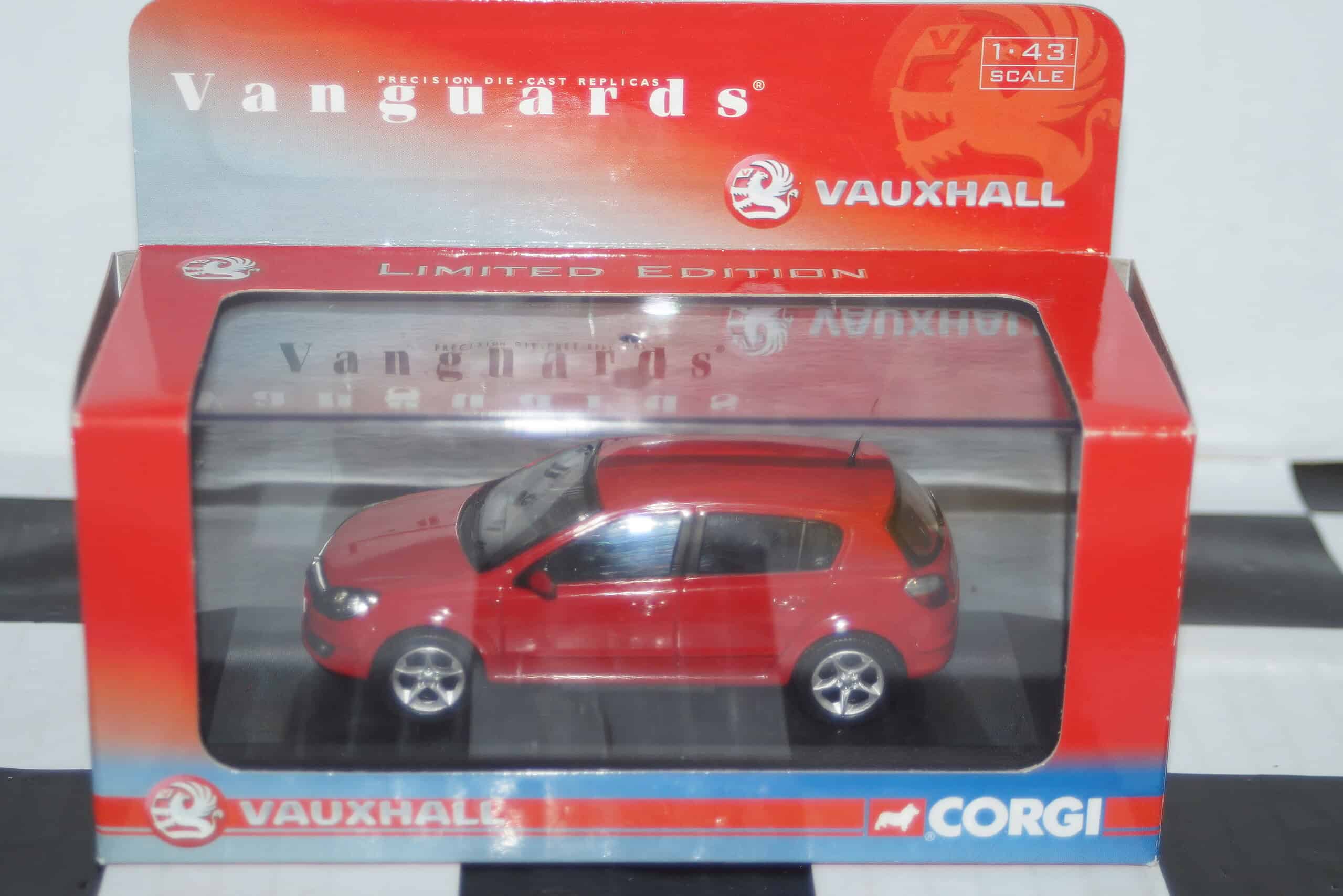 Vanguards vauxhall astra flame red va09402 1:43 scale