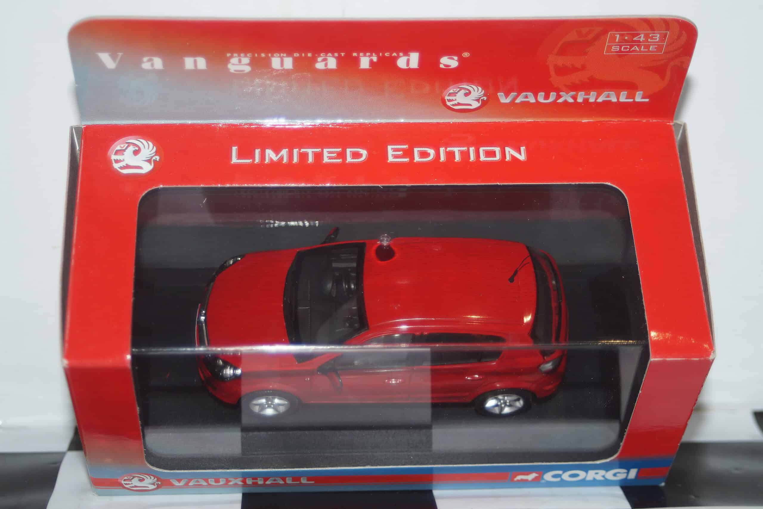 Vanguards vauxhall astra flame red va09402 1:43 scale