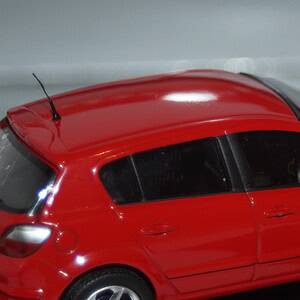 Vanguards vauxhall astra flame red va09402 1:43 scale