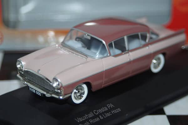 Vanguards vauxhall cresta pa dusk rose, edition 2 va06400 1:43 scale