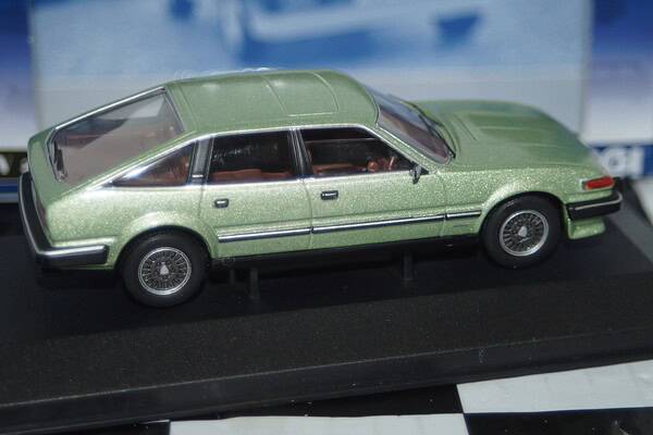 Corgi vanguards rover sd1 3500 v8 vp green va09012 1:43