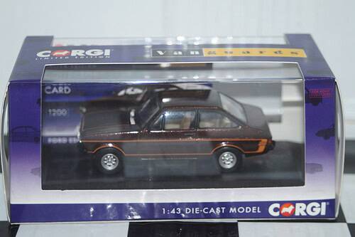 Corgi vanguards ford escort mk2 1600 sport ref  va12622 1:43