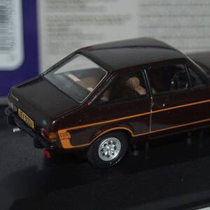 Corgi vanguards ford escort mk2 1600 sport ref va12622 1:43