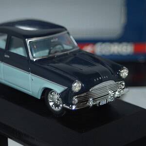 Corgi vanguards ford zodiac mk2 blue ref va06104 1:43