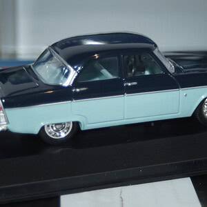 Corgi vanguards ford zodiac mk2 blue ref va06104 1:43