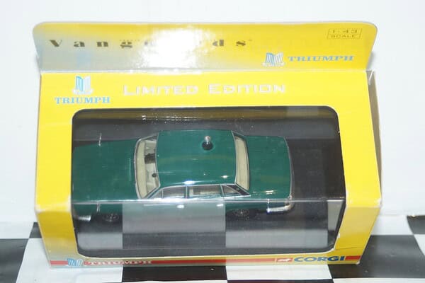 Vanguards triumph 2.5 p1 mk2 emerald green va08200 1:43 scale