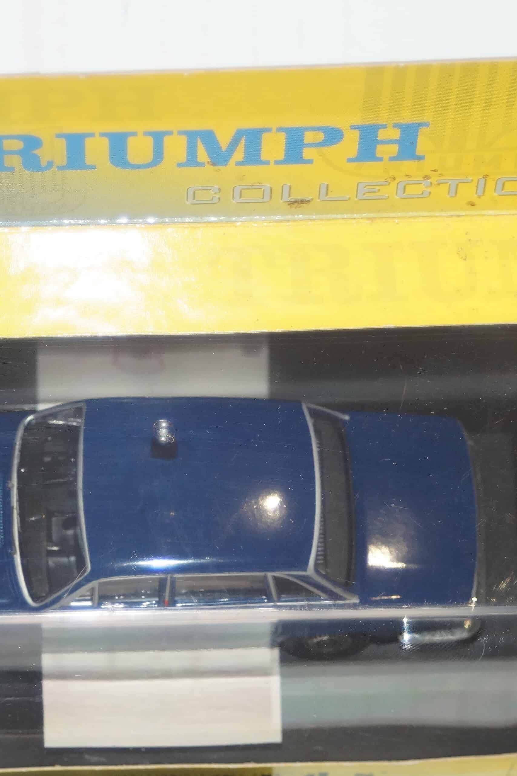 Vanguards triumph 2000 delft blue va08200 1:43 scale