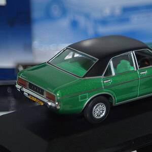 Corgi vanguards ford granada mk1 ghia jade green va05212 1:43