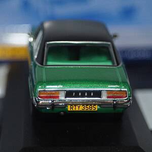 Corgi vanguards ford granada mk1 ghia jade green va05212 1:43