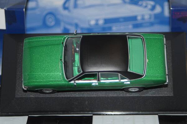 Corgi vanguards ford granada mk1 ghia jade green va05212 1:43