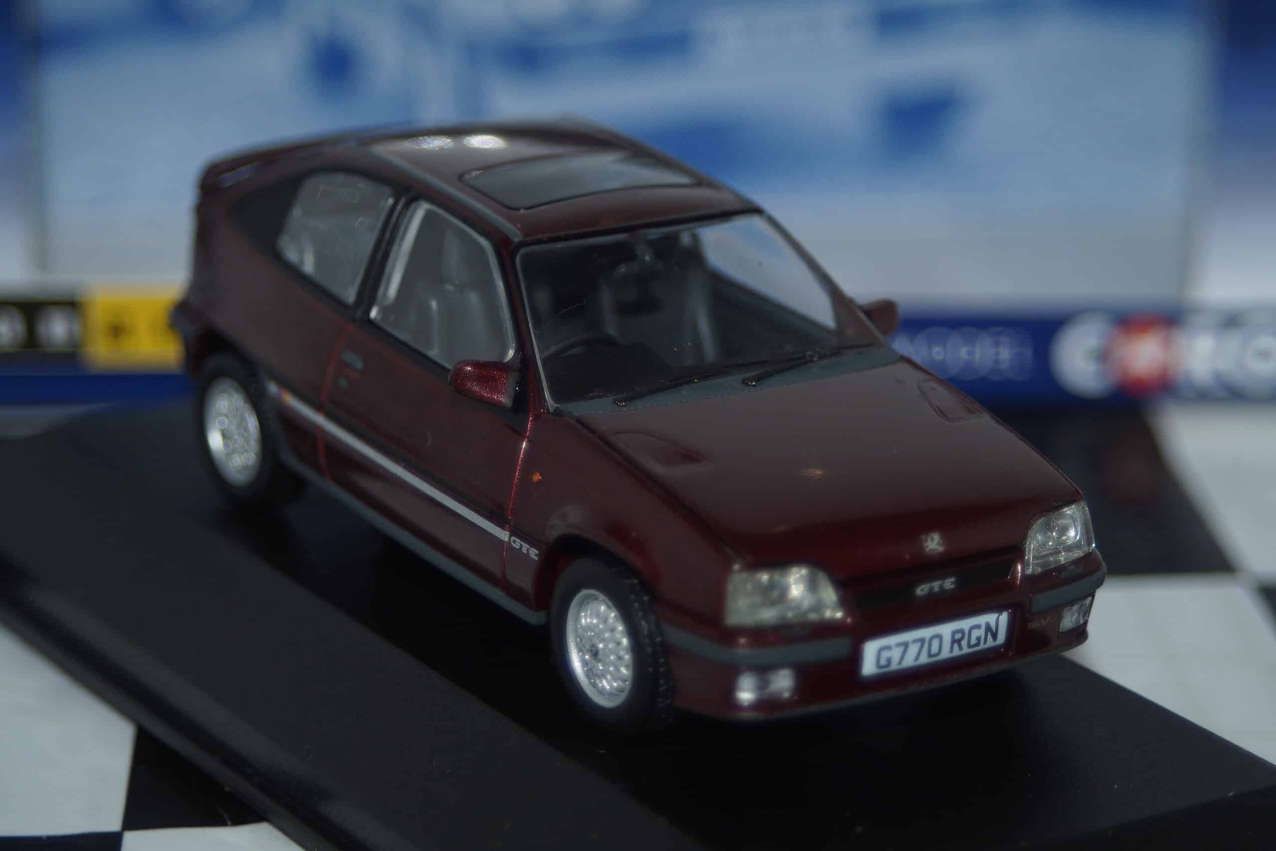 Corgi vanguards vauxhall astra mk2 gte 16v bordeaux red va13205b 1:43