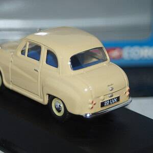 Vanguards austin a35 saloon country cream va02309e 1:43
