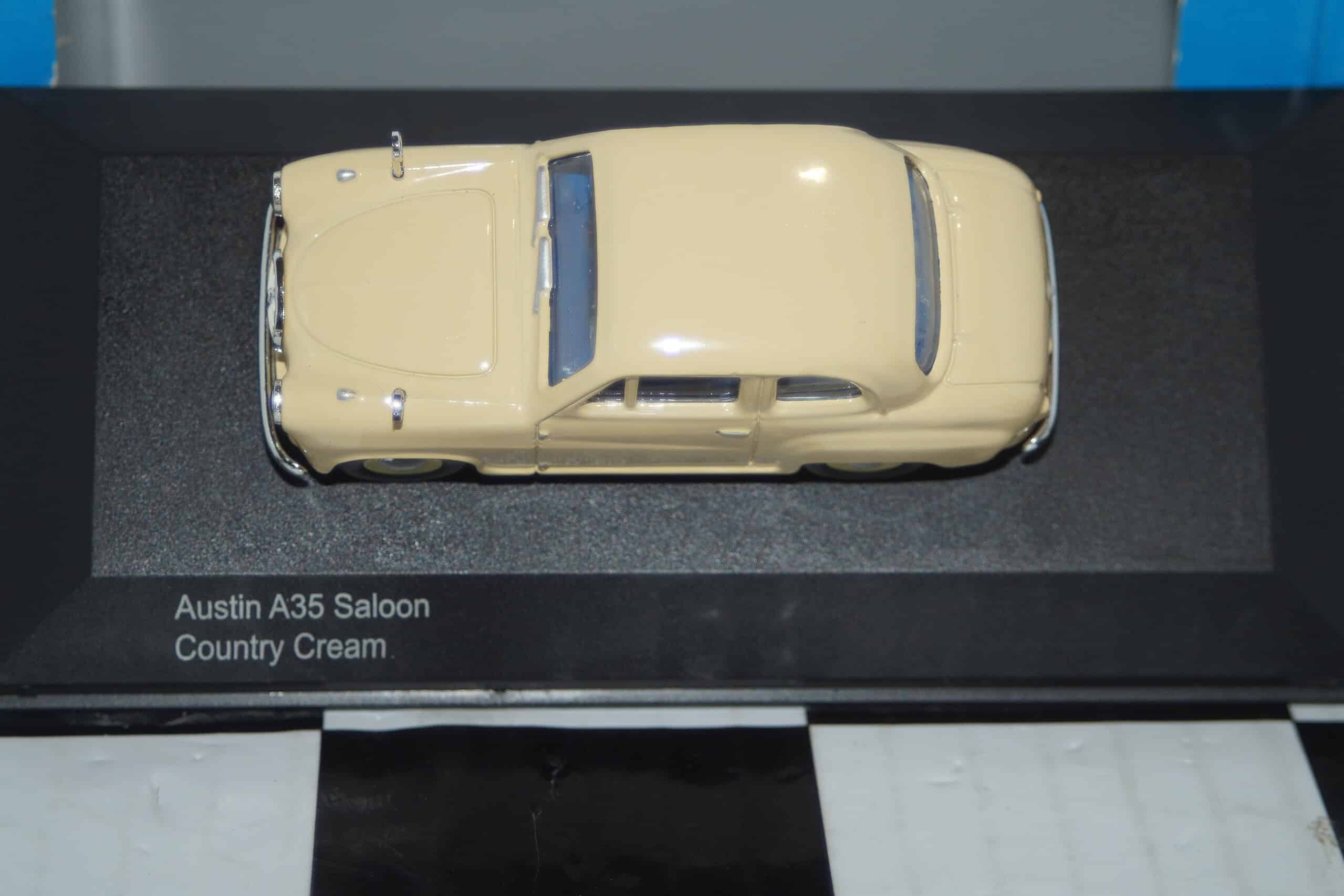 Vanguards austin a35 saloon country cream va02309e 1:43