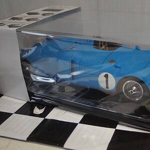 Bugatti 57 g #2 winner le mans 1937 18lm37 1:18 spark resin (copy)