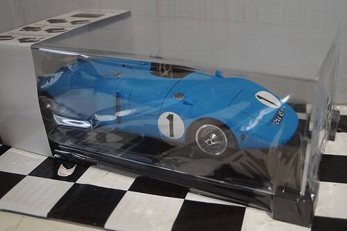 Bugatti 57 g #2 winner le mans 1937 18lm37 1:18 spark resin (copy)