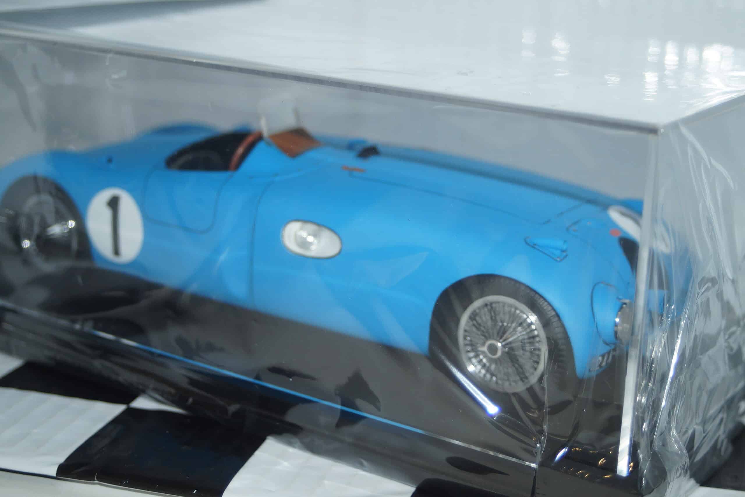 Bugatti 57 g #2 winner le mans 1937 18lm37 1:18 spark resin (copy)