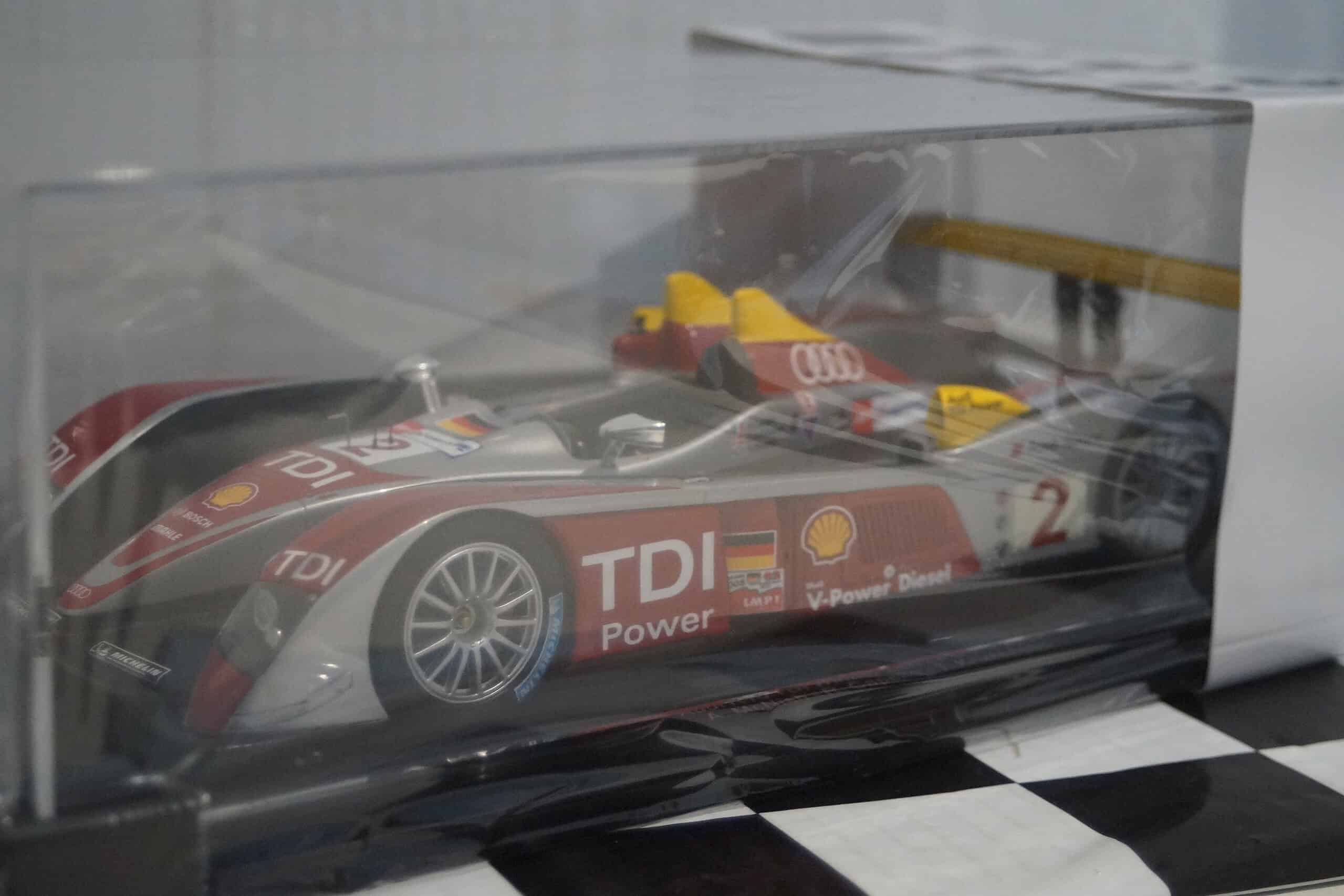 Spark audi r10 tdi winner le mans 2008 18lm08 1:18 scale resin