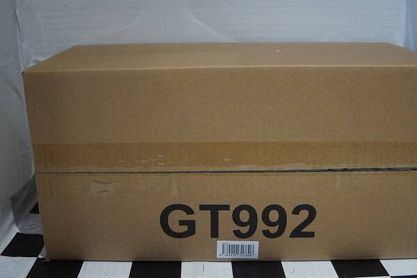 Gt spirit land rover defender 90 p400x - dynamix in black 1:18 resin gt992