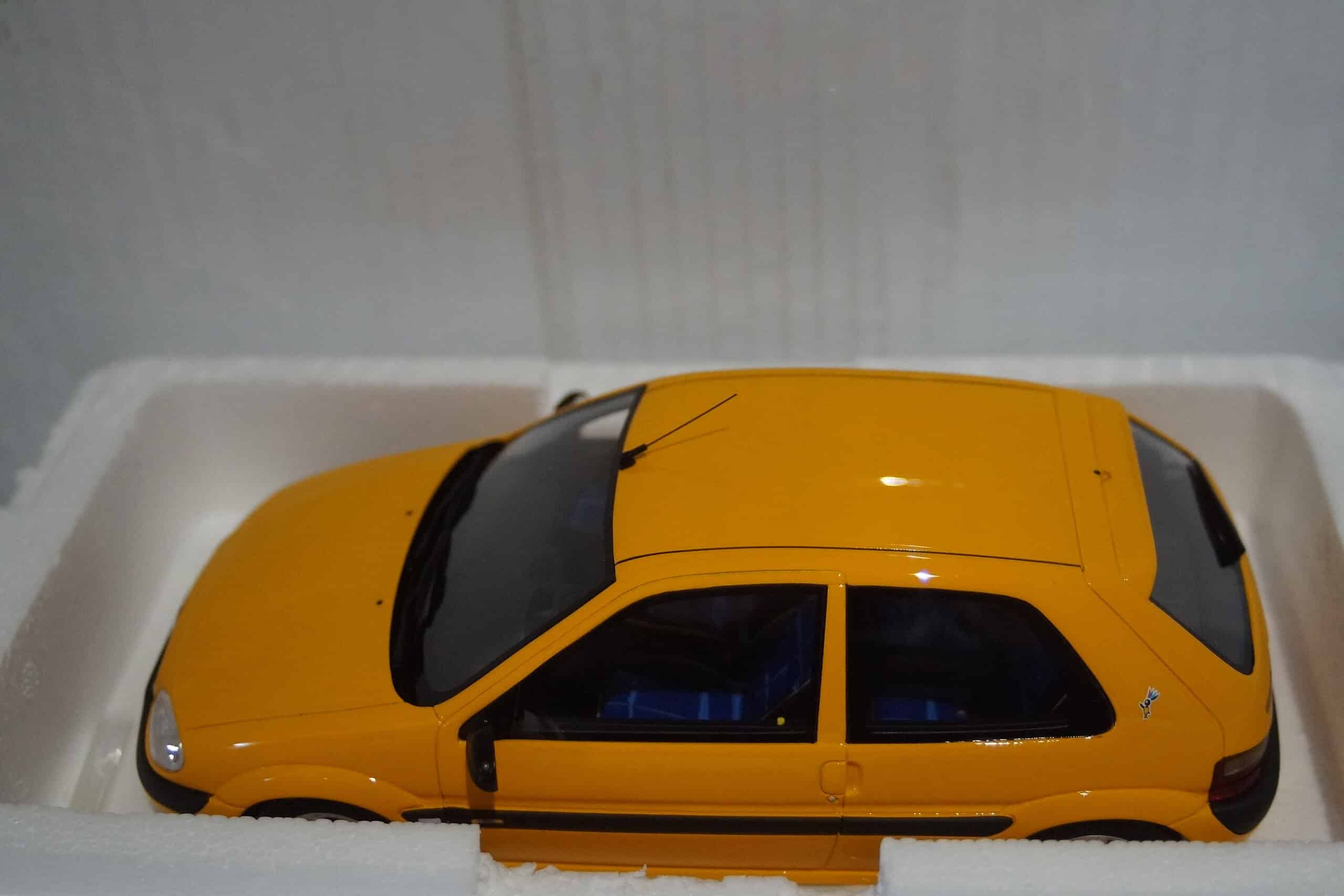 Otto citroen saxo 1.4 bic phase 2 orange mango 2000 1:18 ot1190