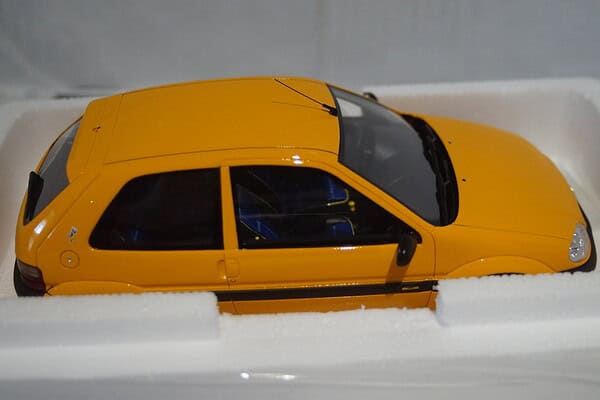 Otto citroen saxo 1.4 bic phase 2 orange mango 2000 1:18 ot1190