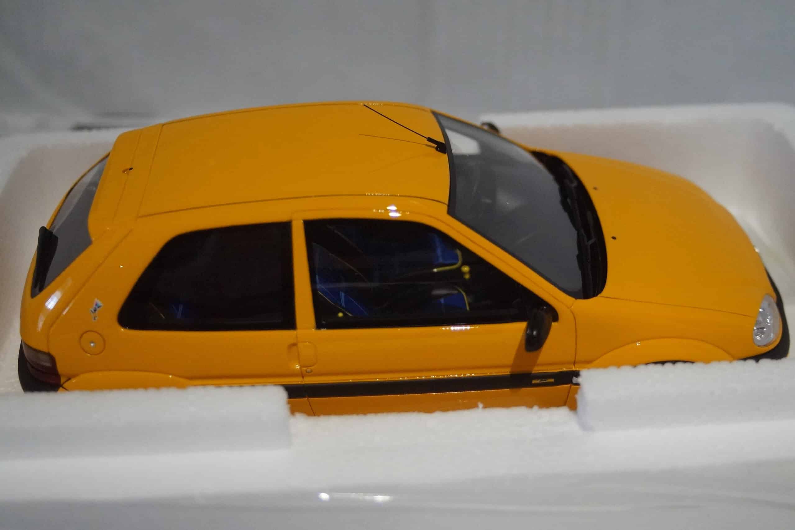 Otto citroen saxo 1.4 bic phase 2 orange mango 2000 1:18 ot1190
