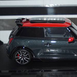 Otto mini cooper jcw legend grey 2024 1:18 ot1244