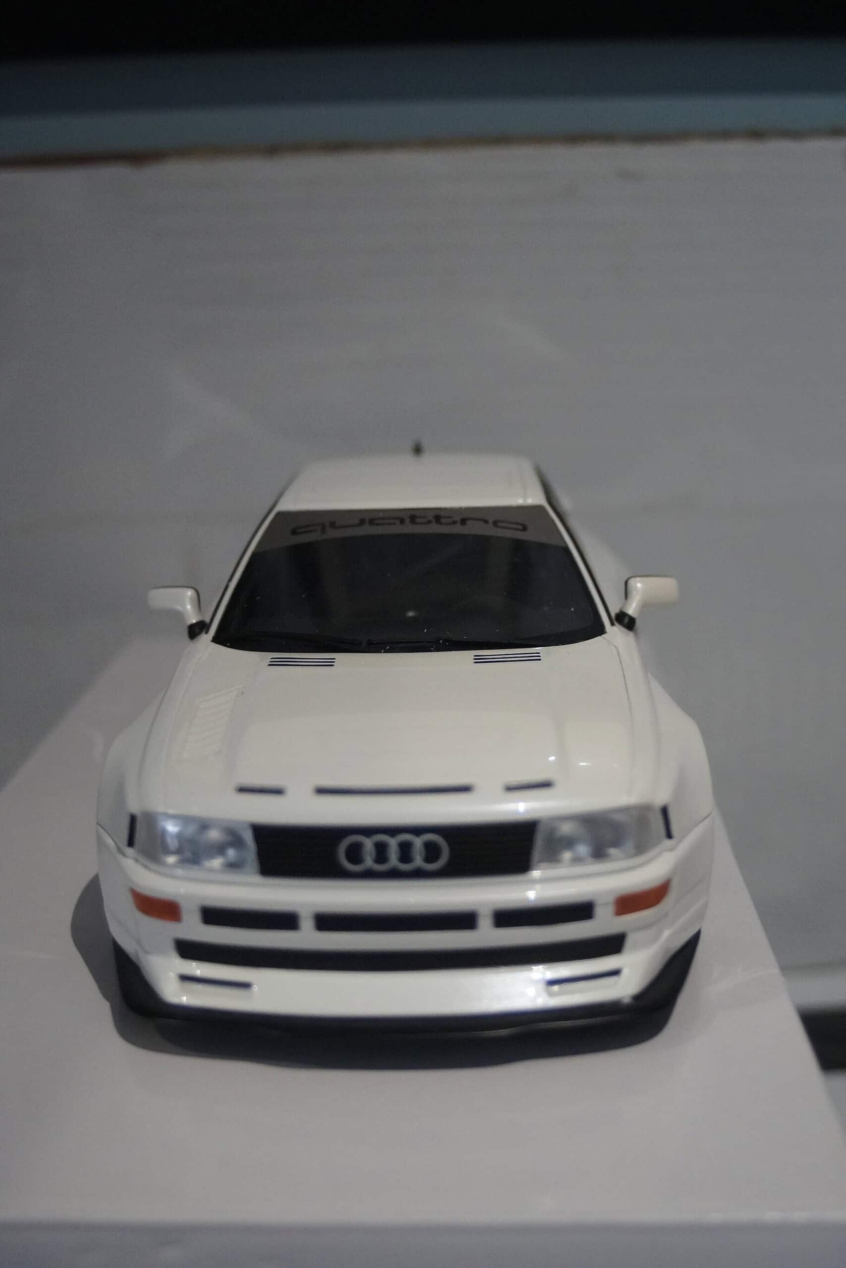 Otto audi 80 prior design white 1:18 resin ot913