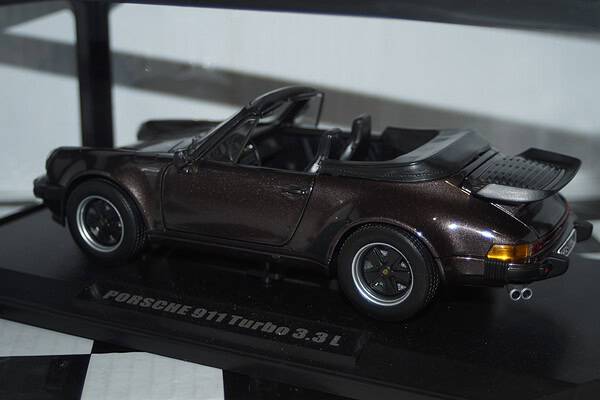 Norev porsche 911 turbo 3.3l cabriolet 1:18 scale 187514