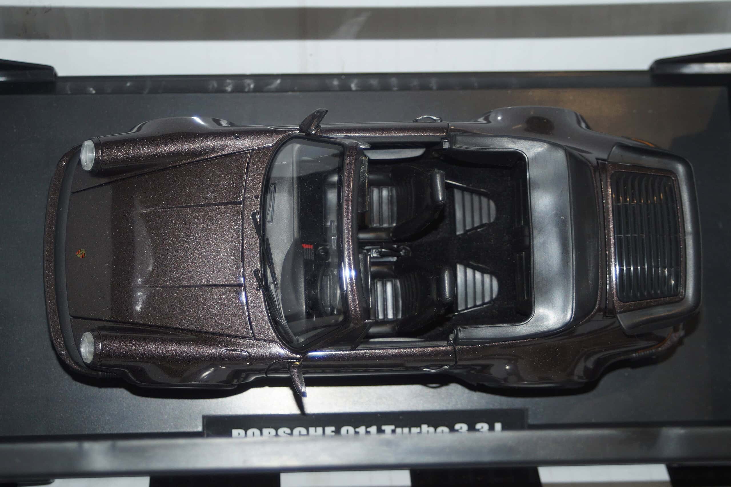 Norev porsche 911 turbo 3.3l cabriolet 1:18 scale 187514