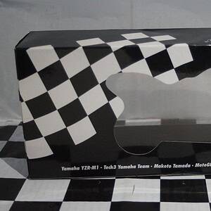 Minichamps yamaha yzr-m1 moto gp 2007 1:12th 122 073006