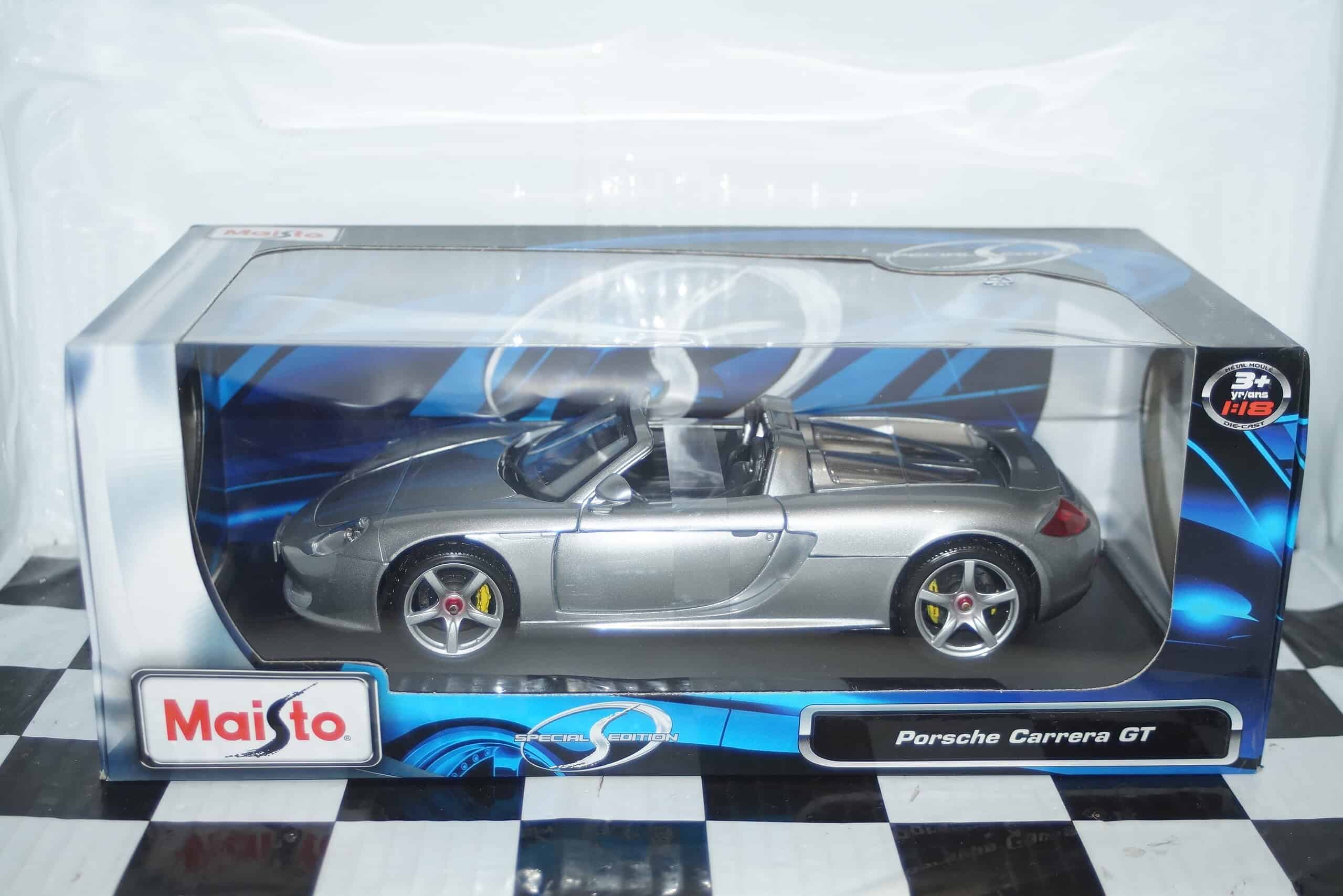Maisto porsche carrera gt silver 1:18th ref 318000