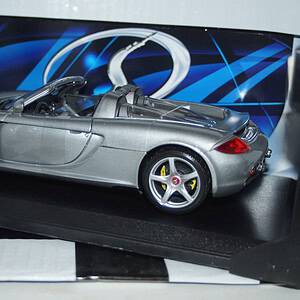 Maisto porsche carrera gt silver 1:18th ref 318000