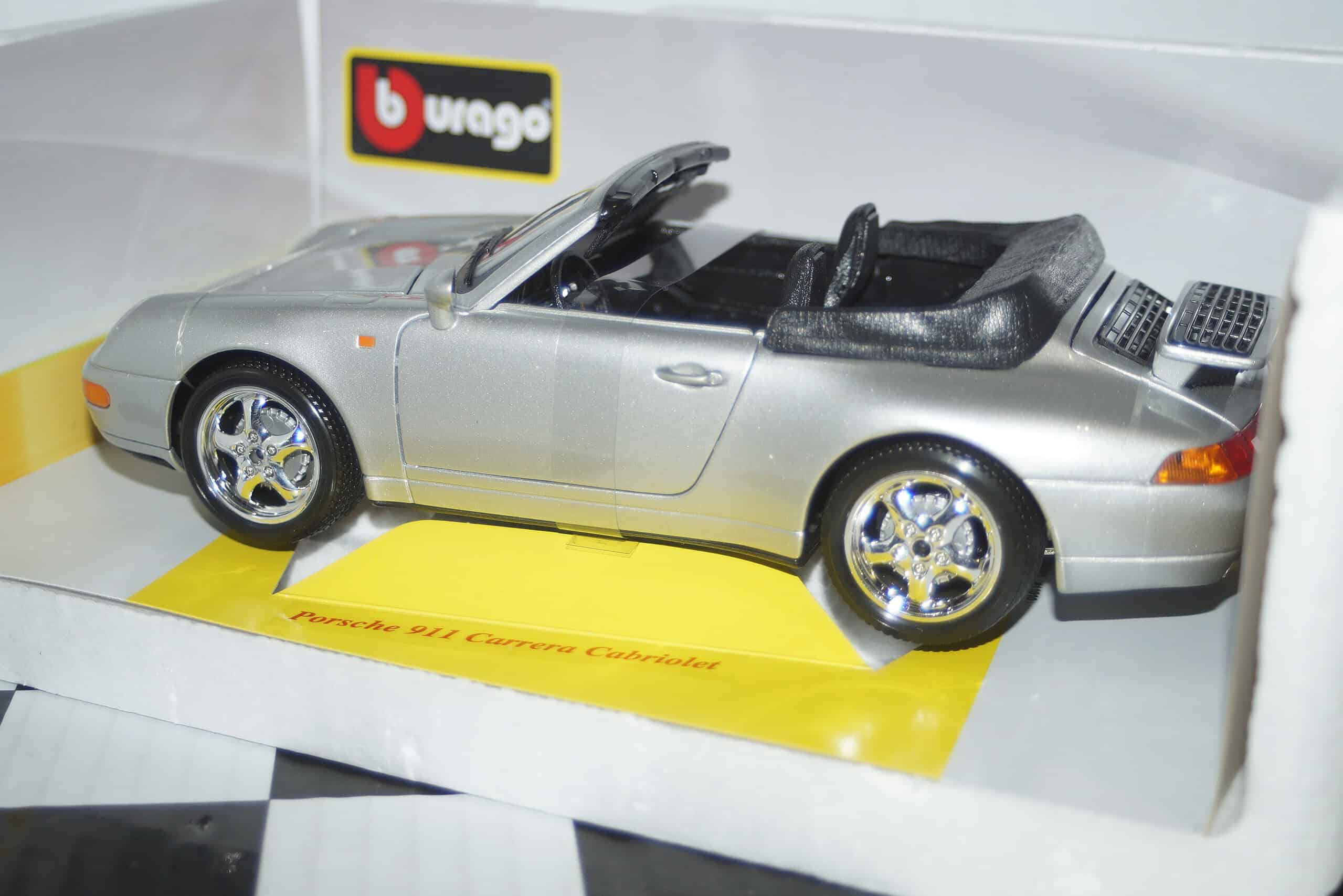 Burago porsche 911 carrera cabriolet 1:18 ref 18-12039